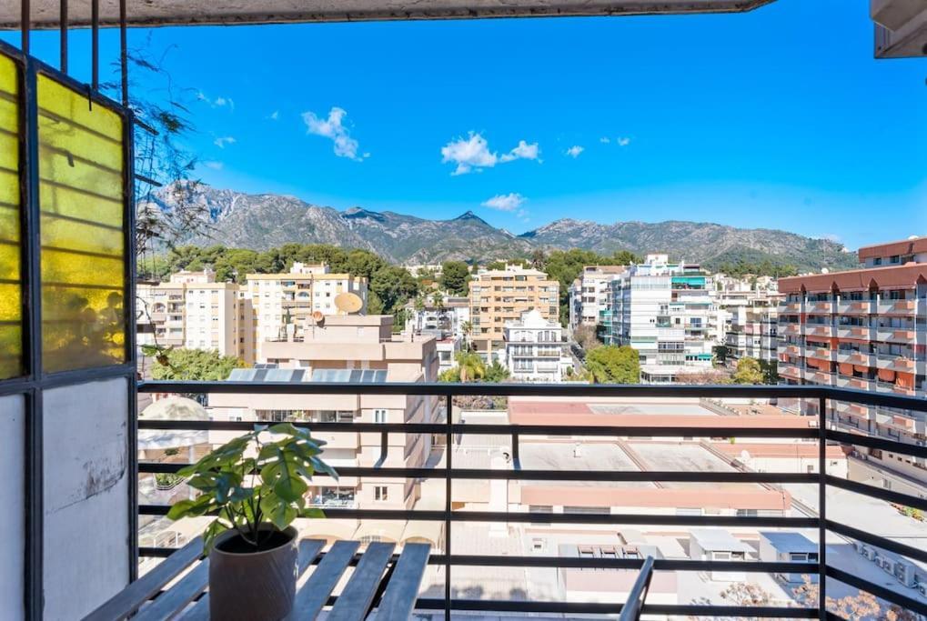 Central Beach Apartment With Free Parking And Pool Марбелья Экстерьер фото